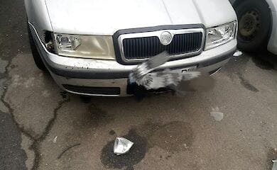 В Киеве на Русановке обстреляли автомобиль