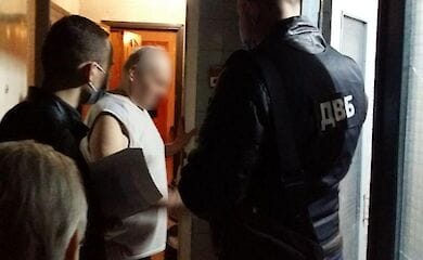 У столиці поліцейських підозрюють в шантажі і викраденні людини