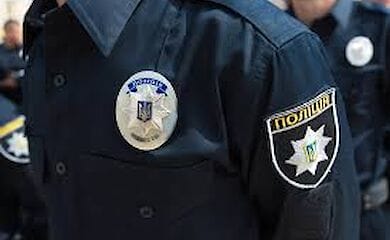 У Дніпровському районі Києва чоловіка поранили ножем у живіт