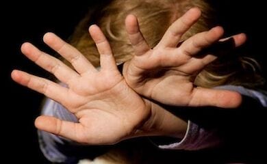 В Кривом Роге изнасилована девочка