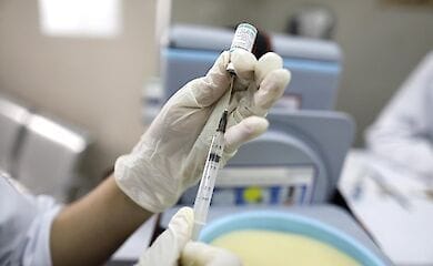 Украинскую заявку на вакцину COVAX одобрили