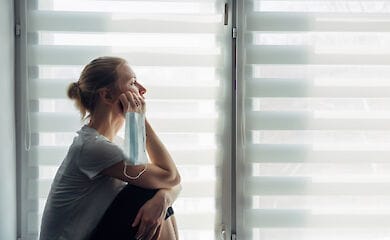 Самоизоляция имеет более негативное влияние на женщин, чем на мужчин