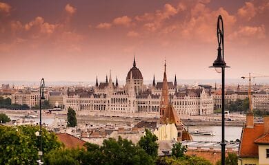 Венгрия планирует ввести специальный Covid-паспорт, в котором будет отображаться вся covid-история человека