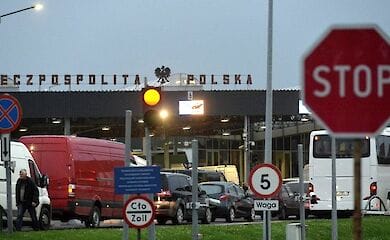 Из-за карантина правила въезда в Польшу для украинцев изменились