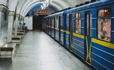 В новогоднюю ночь столичное метро будет работать дольше