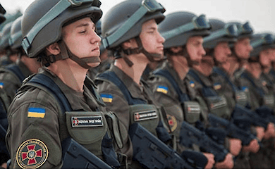 С первого января в Украине выросли выплаты военнослужащим