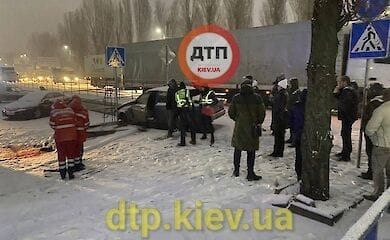 Под Киевом пьяный водитель сбил насмерть девушку