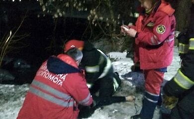 В Хмельницкой области двое мужчин провалились под лед