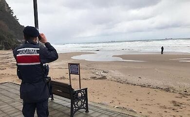 В Черном море затонуло судно с украинцами