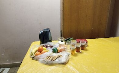 Біля Південного та Дарницького вокзалів відкрились пункти обігріву