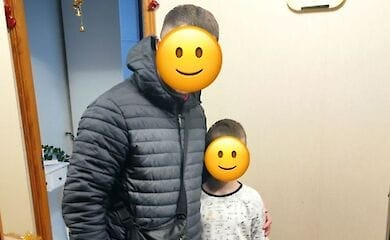 Родители не могли попасть в квартиру, где находился ребенок