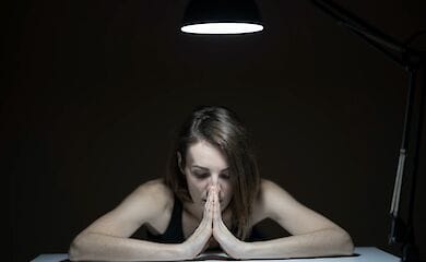 Эксперты сообщили, какая часть взрослых имеет проблемы с психическим здоровьем