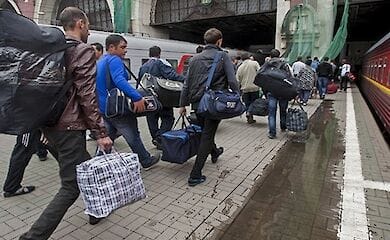 Правительство решило выделить деньги для тех, кто решит вернуться на родину