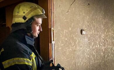 В Киеве на Демеевке горела пятиэтажка, есть пострадавшие