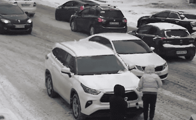 Необычное ДТП произошло на Печерске