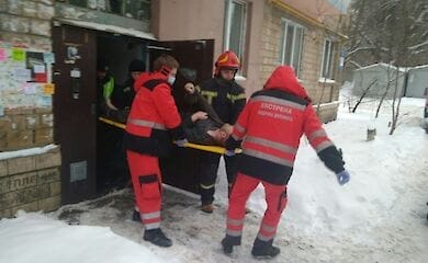 Киевлянин чуть не погиб в подвале собственного дома