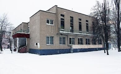 В Киеве бездомного не пустили в круглосуточную ночлежку