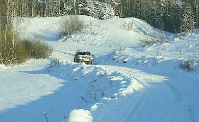 Як не втратити контроль над авто у негоду