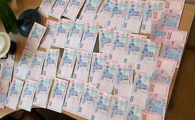 В Киеве задержали врачей, которые подделывали документы об инвалидности