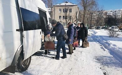 Неимущих киевлян приглашают на бесплатные горячие обеды