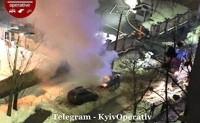 В Киеве вблизи станции метро &laquo;Политехнический институт&raquo; сгорел автомобиль