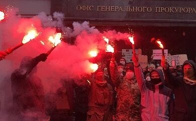 МВС подякувало протестуючим за дотримання чинного законодавства під час мирної акції на Банковій