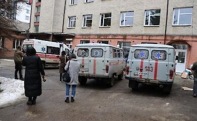 Стали відомі подробиці про загиблого в лікарні у Чернівцях