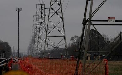 В Техасе снежный шторм довел до банкротства крупнейшую энергетическую компанию