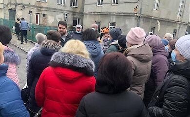 На Львівщині лікарня купила апарат УЗД за рахунок зарплат персоналу