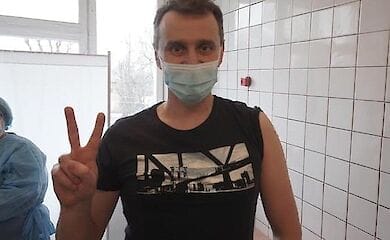 Главный санврач Ляшко вакцинировался от Covid-19