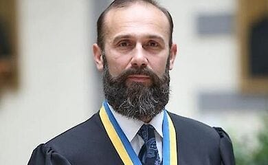 ВРП звільнив з посади суддю Вищого господарського суду Артура Ємельянова