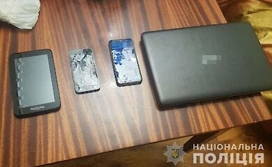 Подросток в "группе смерти" с 500 участниками давала задания и просила пользователей присылать фотоотчеты