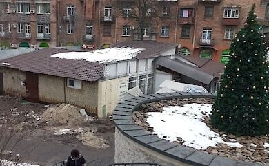 У центрі Києва під виглядом реконструкції кафе будують черговий ТРЦ