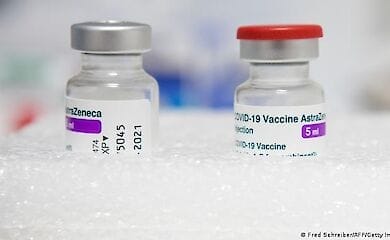 Виявлено нові побічні реакції вакцини AstraZeneca