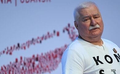 Бывшему президенту Польши предстоит операция на сердце