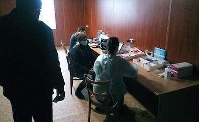 На КПВВ Станиця Луганська почали безкоштовне COVID-тестування