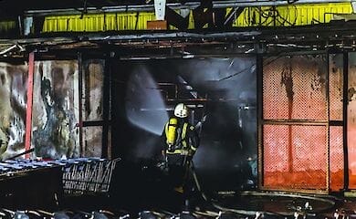 У Києві на Старовокзальній сталася масштабна пожежа