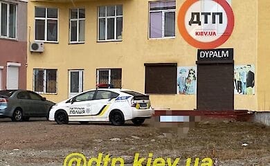 Під Києвом з вікна випав чоловік