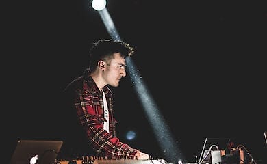 Электронный продюсер Daniel Deluxe сыграет в Киеве