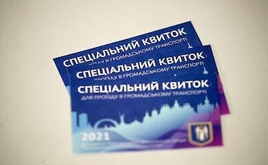 Названо причину проблем з перепустками на транспорт в Києві