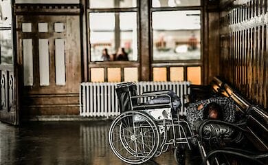 Кабмин внес в Верховную Раду законопроект, который может облегчить трудоустройство лиц с инвалидностью