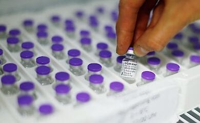 У МОЗ повідомили, коли в Україну прибуде вакцина Pfizer