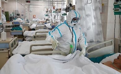 Комаровский рассказал о трех признаках для госпитализации при COVID-19