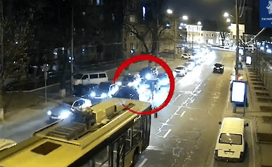 В Киеве травмировался пассажир троллейбуса