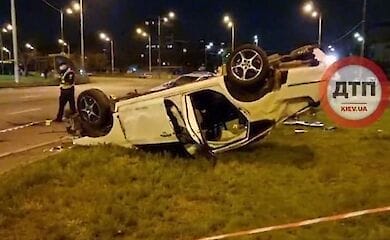 В Киеве в ДТП погибла женщина, ее дочь - госпитализирована
