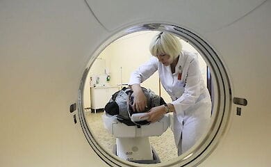 В МОЗ заявили, что медицинскую помощь украинцам, которые пострадали из-за аварии на ЧАЭС помогают 37 медучреждений