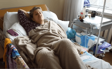 В Киеве женщину парализовало после вакцинации от Covid-19
