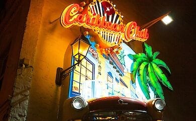 Юмор, варьете, джаз, театр и концерты: Caribbean Club анонсировал репертуар мая