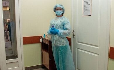 Серед тисяч медиків, які заразилися на коронавірус, компенсацію отримав незначний відсоток  &mdash; ООН | Фото:ТСН