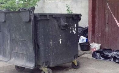 В Івано-Франківську на смітник викинули новонародженого